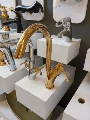 شیر سینک تاپ گلد _ درخشان